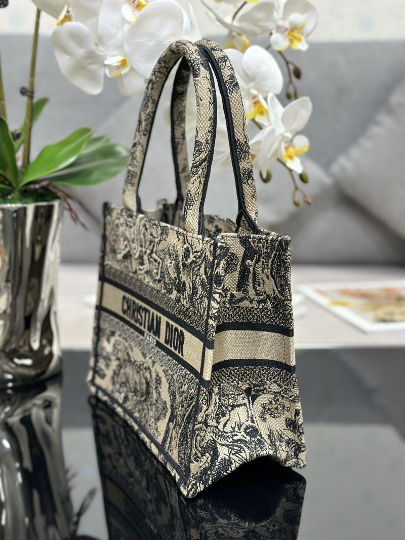 Christian Dior Shopping Bags